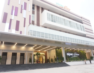 TÒA NHÀ VĂN PHÒNG KẾT HỢP DỊCH VỤ THỂ DỤC THỂ THAO MIPEC